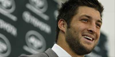 Dallas Pastor Robert Jeffress Takes Veiled Swipe at Tim Tebow